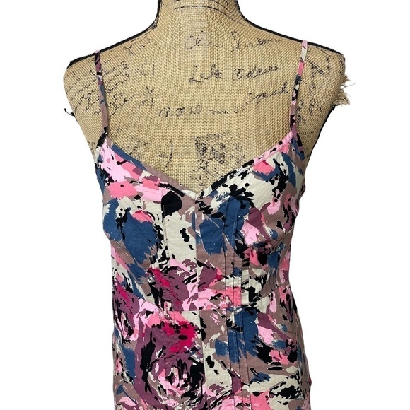 URBAN Outfitters Pink Retro Floral Print Fitted Dress with Ruffled Bottom - Picture 8 of 11